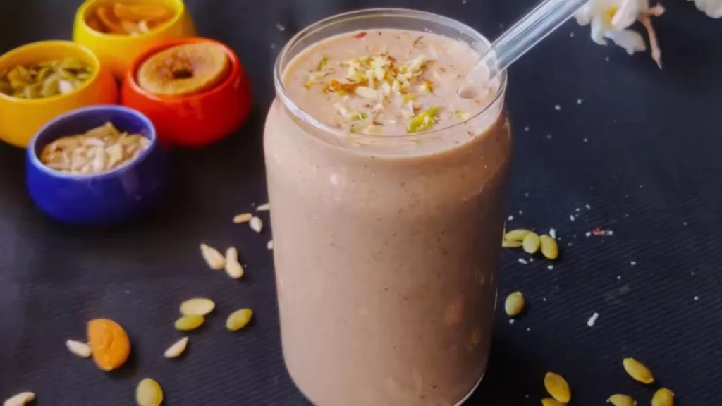Delicious and Healthy Smoothie Recipes for Weight Loss 3 Gond Katira Smoothie Recipe