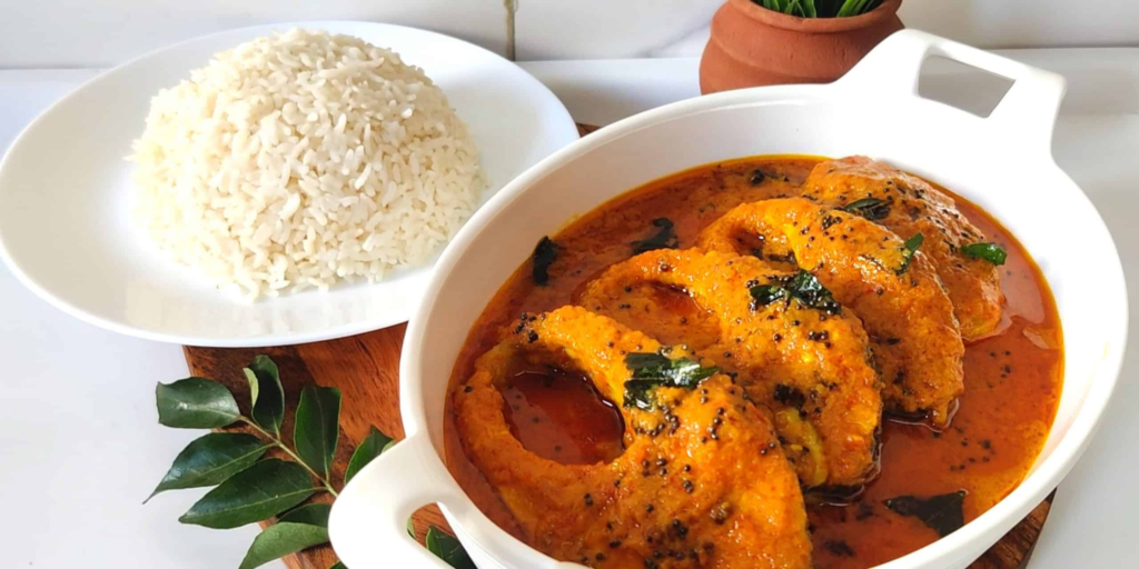 Fish Curry with Steamed Rice